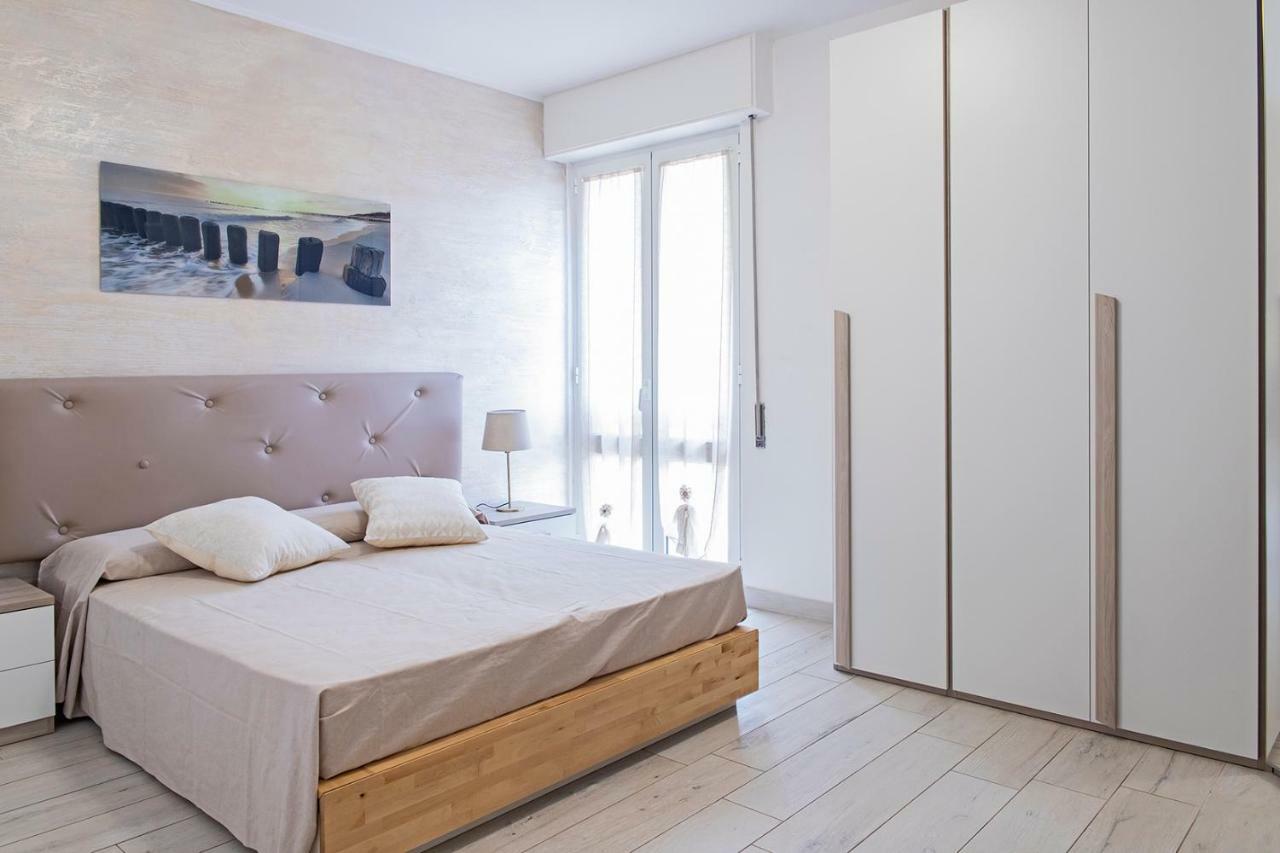 Appartamento Alex Vista Mare Lido di Camaiore Exterior photo
